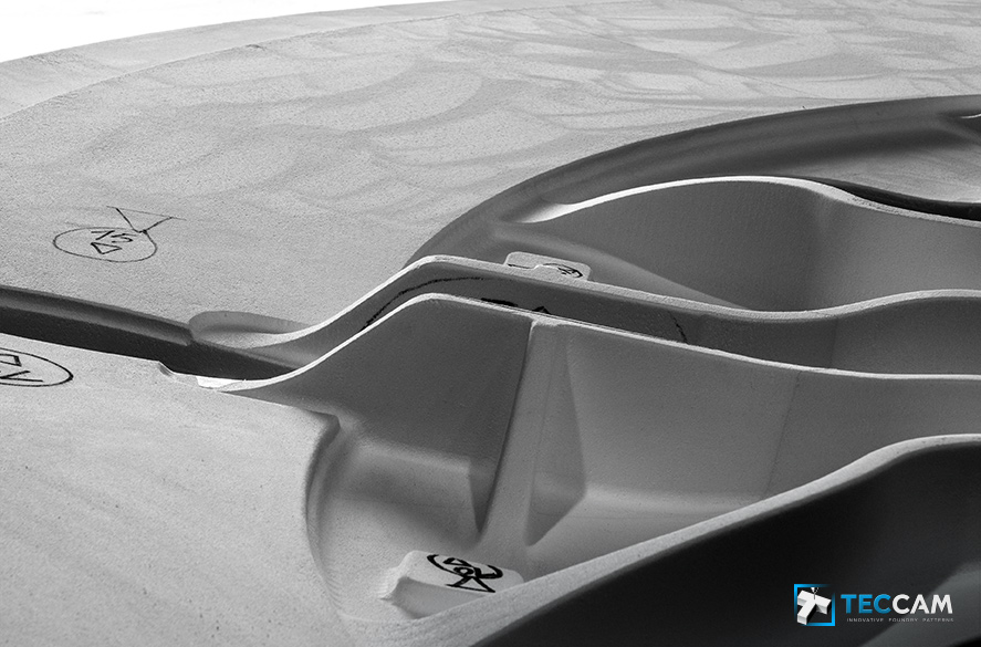 Modèle en polystyrène pour verrieglungsbremsleiste